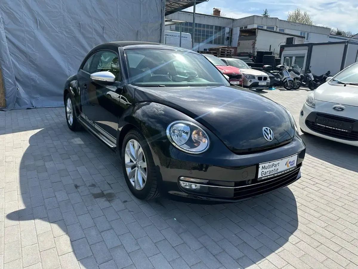 Gebraucht VW Beetle 105 PS (77 kW) 2014 Schwarz Kleinwagen