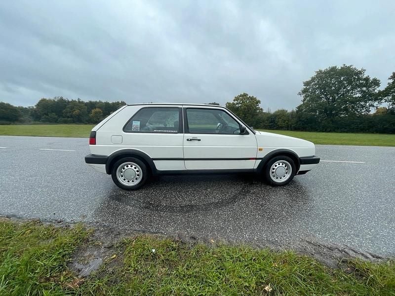 Gebraucht VW Golf II GTI 107 PS (78 kW) 1990 Weiß Kleinwagen