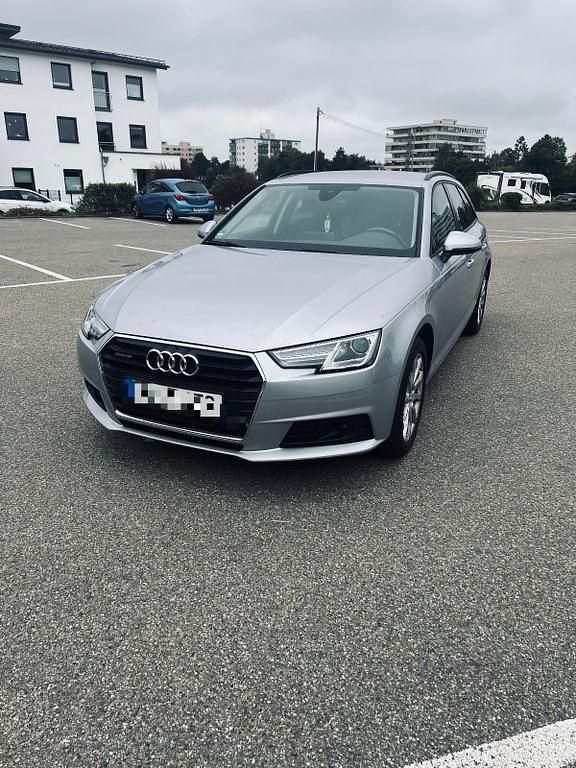 Silber Gebraucht 2016 Audi A4 Design Kombi | 16.999 € (Fairer Preis) - Bild 1/4