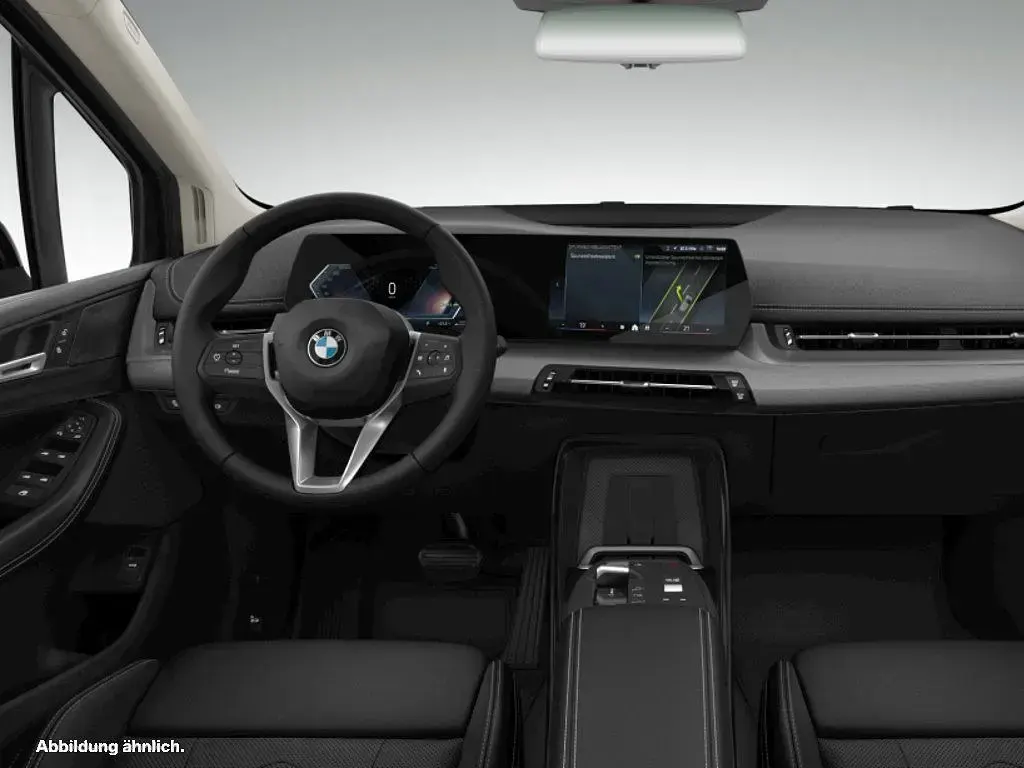 Gebraucht BMW 223 Active Tourer Luxury Line 204 PS (150 kW) 2025 Van / Kleinbus