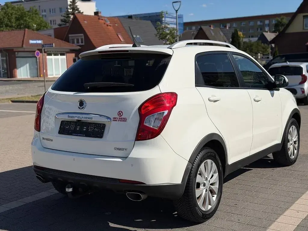 Gebraucht SsangYong Korando Crystal 178 PS (130 kW) 2017 Weiß SUV