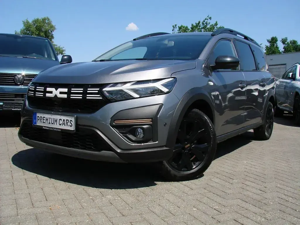 Gebraucht Dacia Jogger Extreme 110 PS (80 kW) 2024 Dolomitgrau Van / Kleinbus