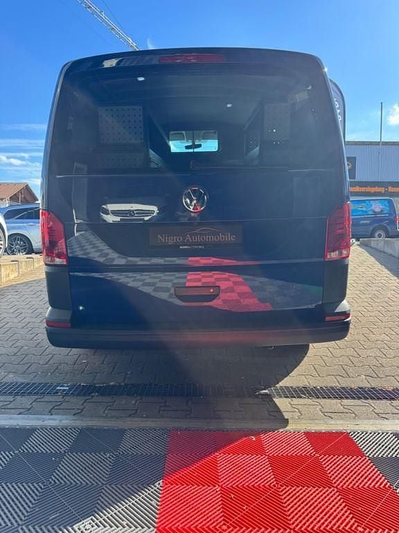 Second-hand VW Transporter 150 CP (110 kW) 2020 Albastru Van