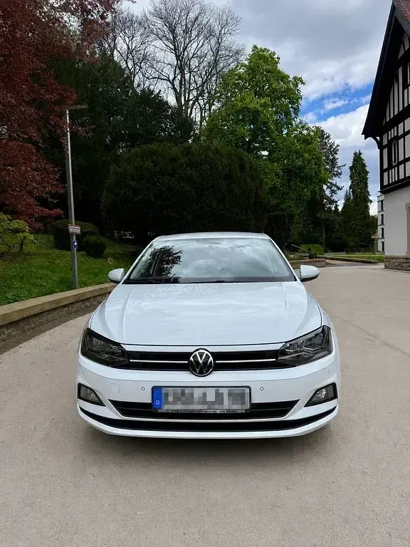 Gebraucht VW Polo 95 PS (69 kW) 2021 Weiß Kleinwagen