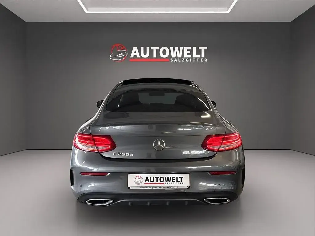 Gebraucht Mercedes C250 AMG 204 PS (150 kW) 2016 Grau Coupé
