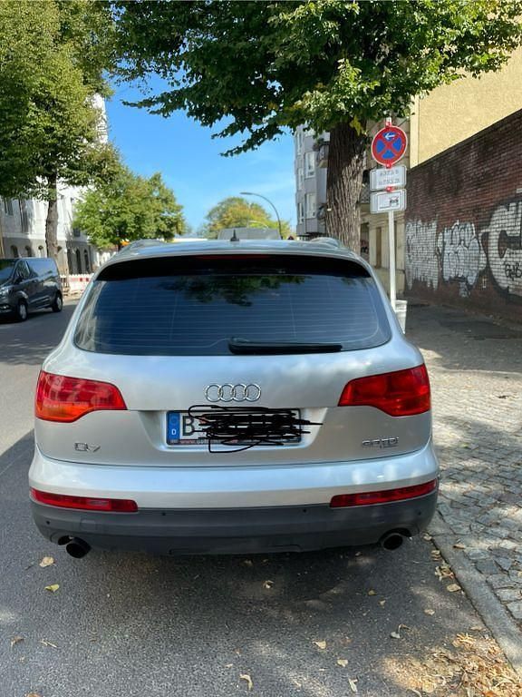 Silber Gebraucht 2006 Audi Q7 SUV | 6.550 € (Fairer Preis) - Bild 1/4