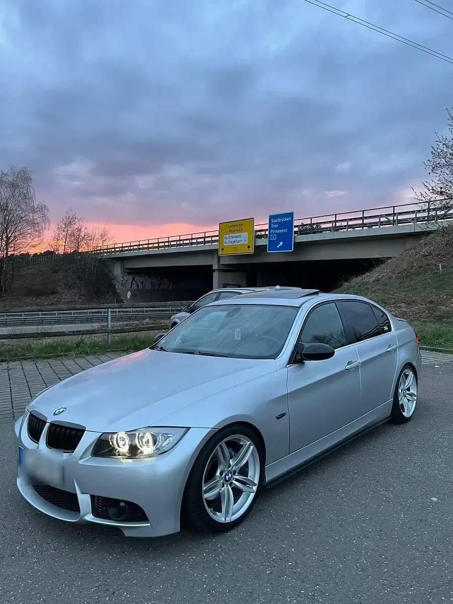 Gebraucht BMW 330 258 PS (189 kW) 2005 Limousine