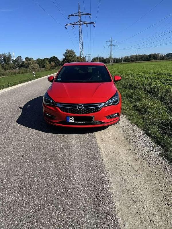 Gebraucht 2019 Opel Astra Dynamic Limousine | 12.499 € (Etwas zu teuer) - Bild 1/4