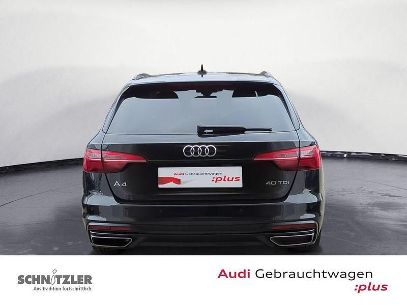 Schwarz Gebraucht 2022 Audi A4 Advanced Kombi | 27.480 € (Superpreis) - Bild 1/4