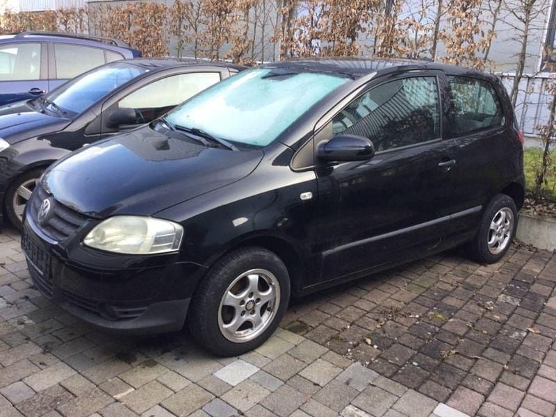 Schwarz Gebraucht 2006 VW Fox Kleinwagen | 999 € (Guter Preis) - Bild 1/4