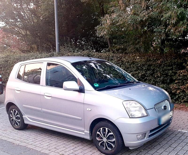 Silber Gebraucht 2004 Kia Picanto Kleinwagen | 1.550 € (Fairer Preis) - Bild 1/4