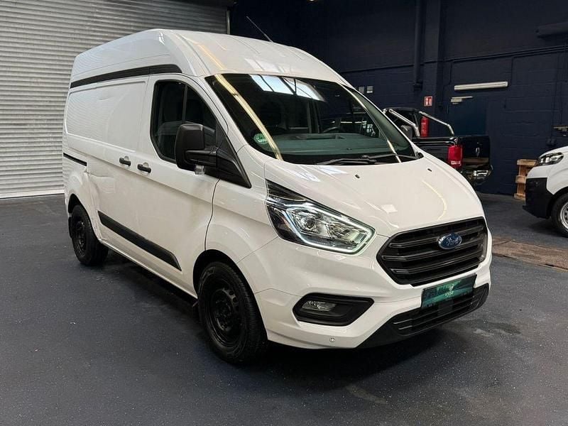 Gebraucht Ford Transit Custom 131 PS (96 kW) 2018 Weiß Van / Kleinbus