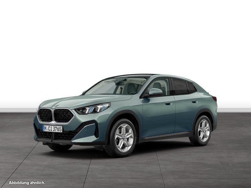 Gebraucht BMW X2 156 PS (114 kW) 2025 Grün SUV