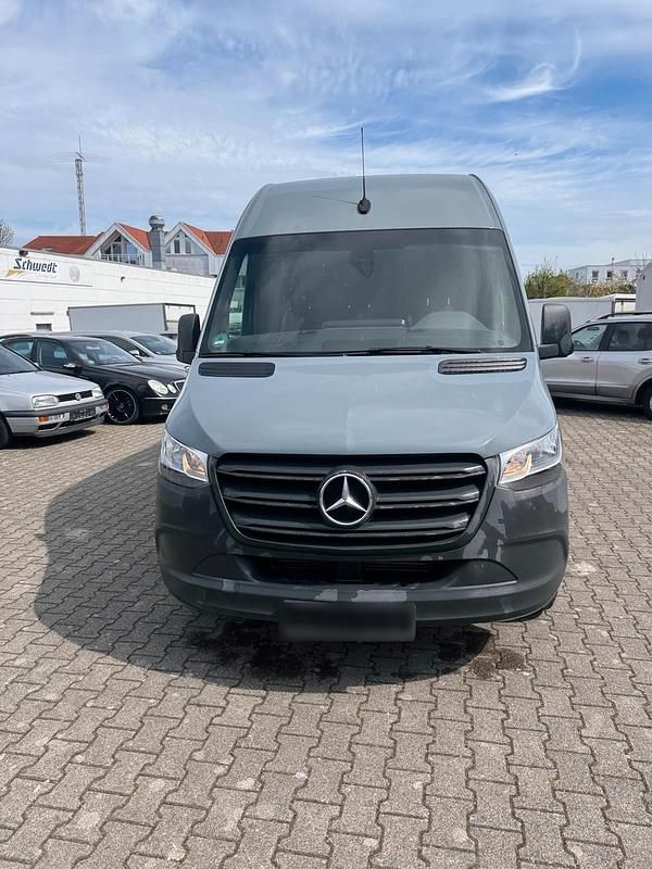 Brugt Mercedes Sprinter 140 HK (102 kW) 2018 Grå Van