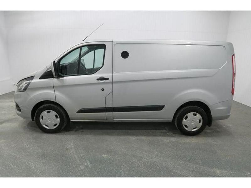 Gebraucht Ford Transit Custom 131 PS (96 kW) 2019 Silber Van