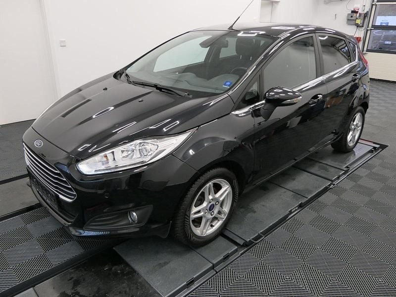 Schwarz Gebraucht 2014 Ford Fiesta Titanium Kleinwagen | 4.500 € (Superpreis) - Bild 1/4