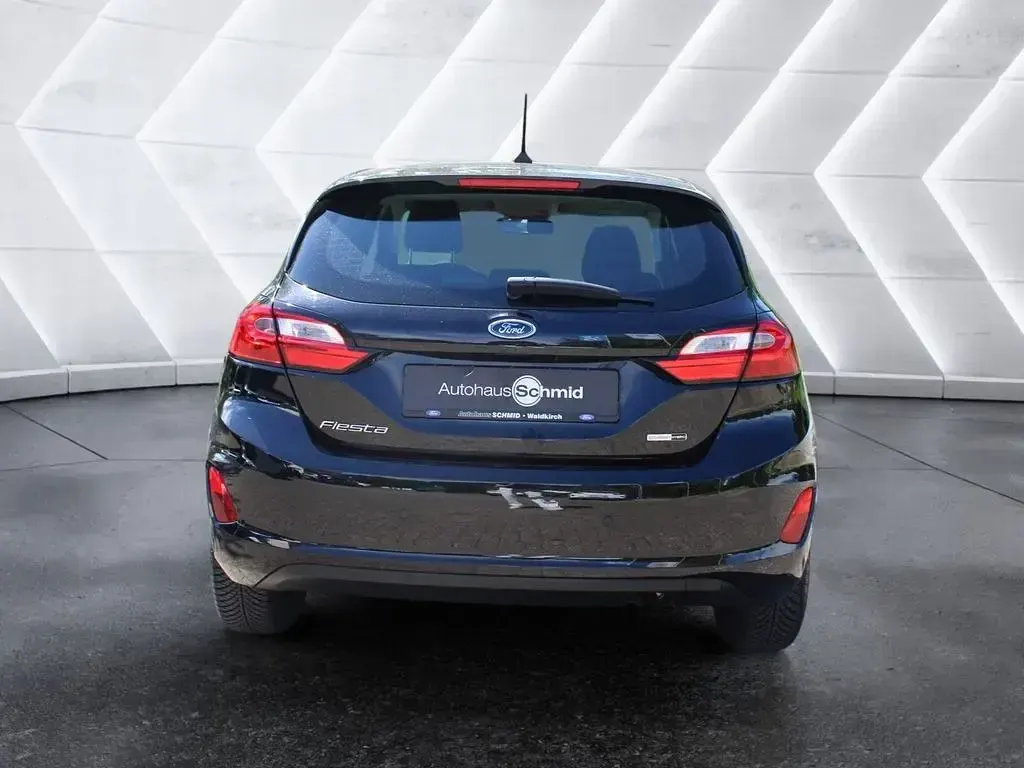 Gebraucht Ford Fiesta Titanium 125 PS (91 kW) 2023 Obsidianschwarz Kleinwagen