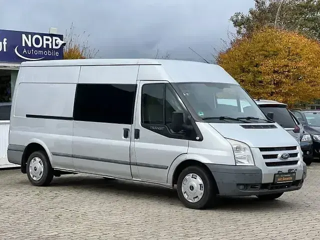 Gebraucht Ford Transit Trend 140 PS (102 kW) 2010 Silber Kombi