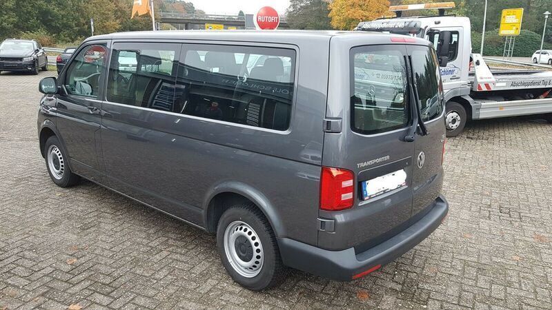 Second-hand VW T6 150 CP (110 kW) 2016 Gri Van