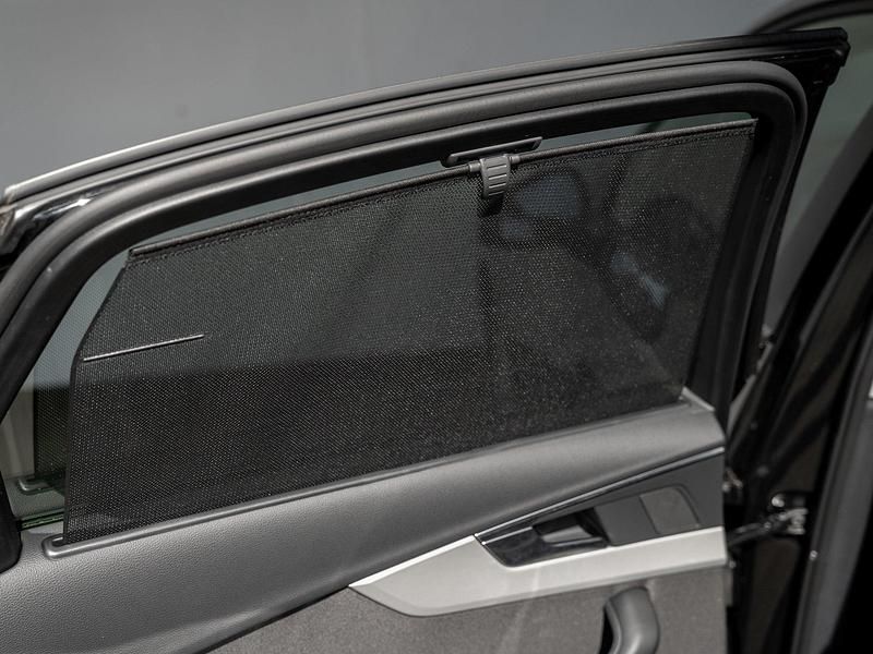 Gebraucht Audi A4 150 PS (110 kW) 2023 Schwarz Limousine