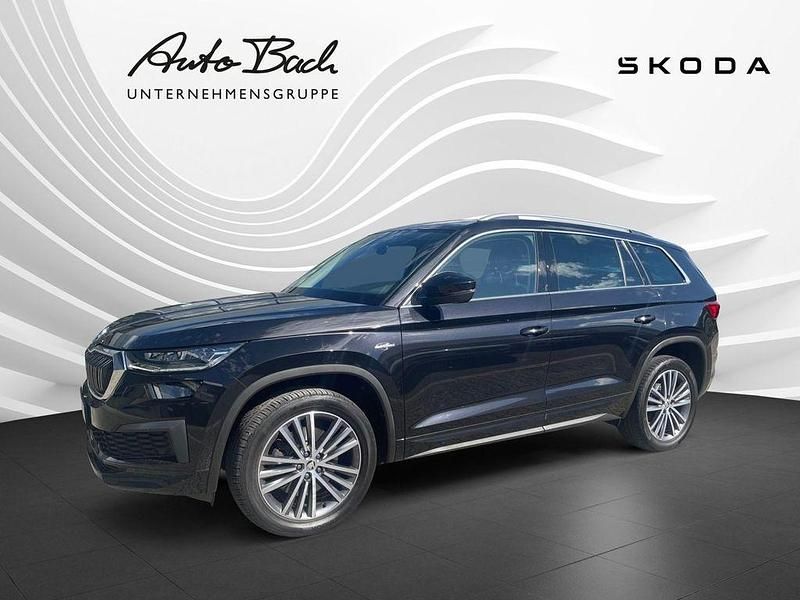 Schwarz (blackmagic perleffekt) Gebraucht 2022 Skoda Kodiaq LAURIN & KLEMENT SUV | 35.390 € (Fairer Preis) - Bild 1/4