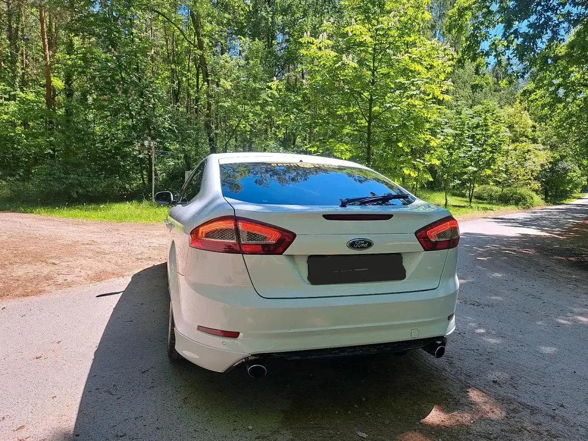 Gebraucht Ford Mondeo 203 PS (149 kW) 2011 Weiß Limousine