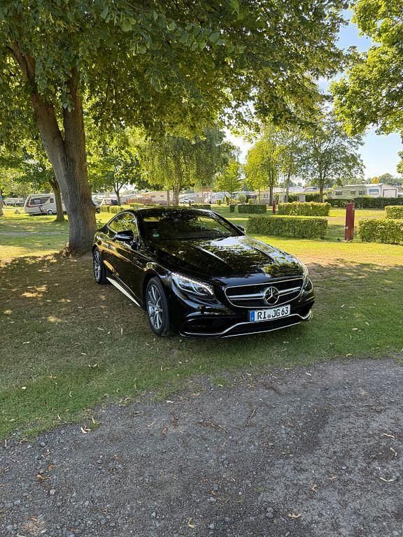 Schwarz Gebraucht 2016 Mercedes S63 AMG AMG Coupé | 79.899 € (Fairer Preis) - Bild 1/4