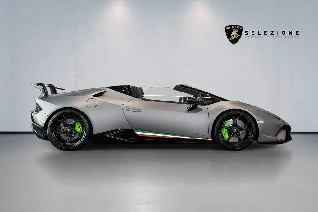 Usata Lamborghini Huracán 639 CV (469 kW) 2018 Grigio Cabrio