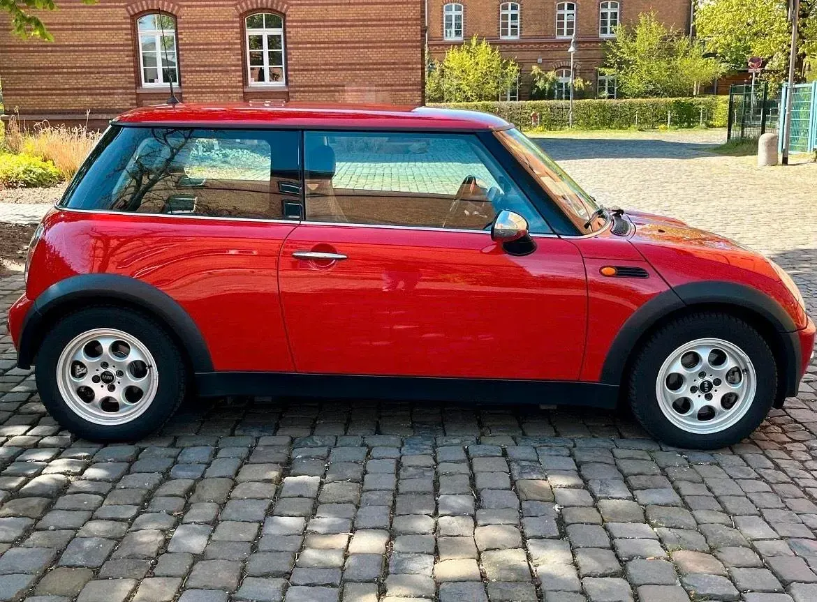 Gebraucht Mini Cooper Pepper 90 PS (66 kW) 2003 Rot Kleinwagen