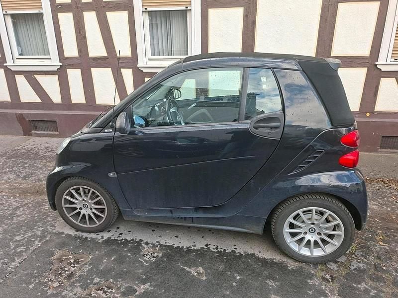 Gebraucht Smart ForTwo Cabrio 84 PS (61 kW) 2012 Schwarz Cabrio