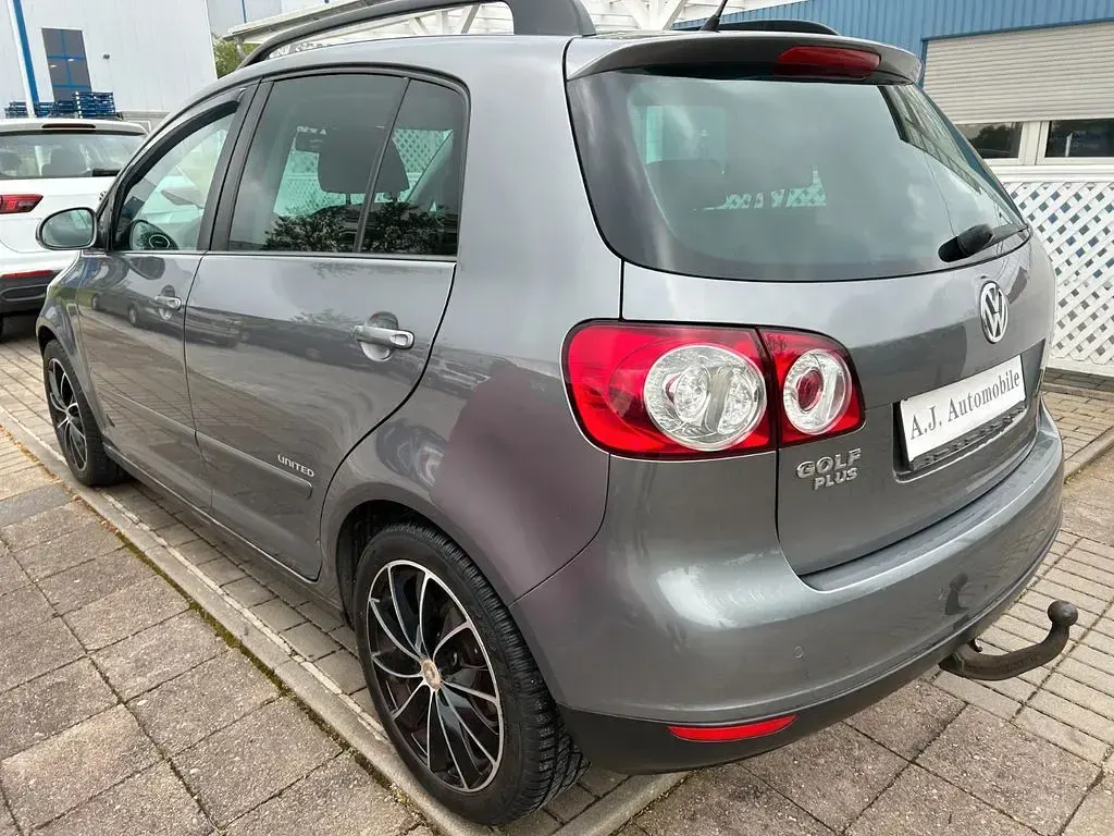 Gebraucht VW Golf VI United 122 PS (89 kW) 2008 Grau Kleinwagen