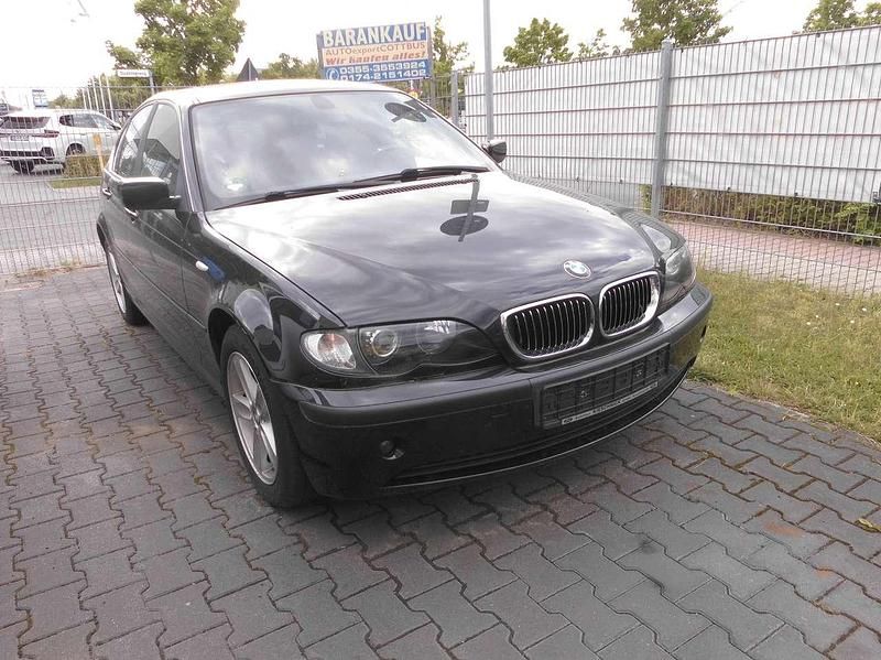 Gebraucht BMW 316 Lifestyle 116 PS (85 kW) 2004 Schwarz Limousine