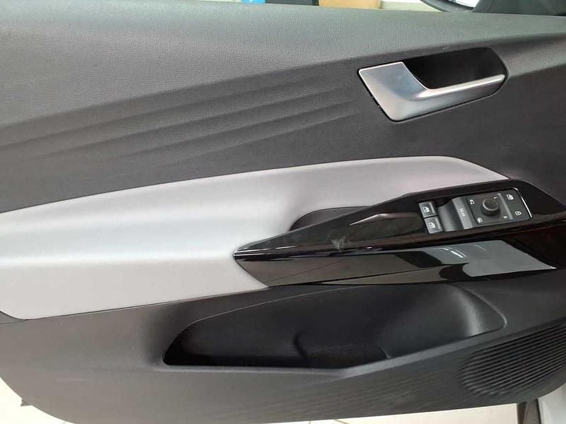 Gebraucht VW ID.3 Pro 150 kW (204 PS) 2023 Gletscherweiß metallic / dach schwarz Kleinwagen
