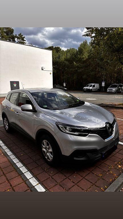 Silber Gebraucht 2017 Renault Kadjar Life SUV | 10.000 € (Superpreis) - Bild 1/1