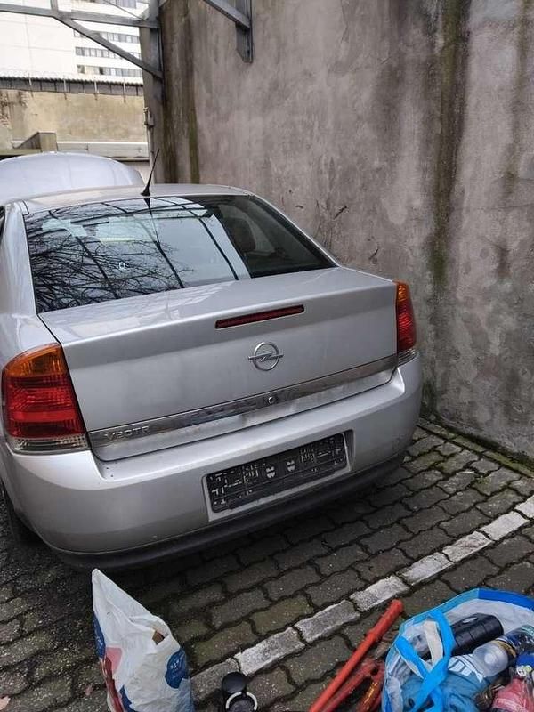 Gebraucht Opel Vectra Comfort 125 PS (91 kW) 2002 Limousine