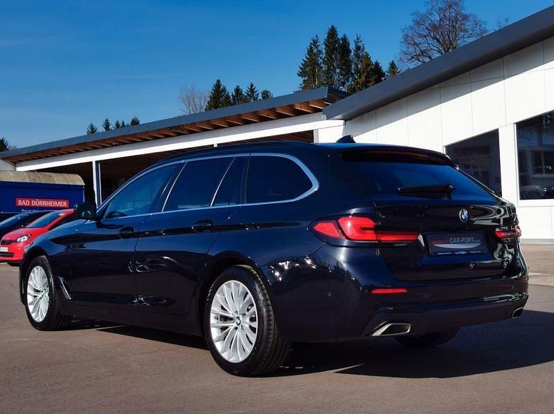Gebraucht BMW 520 Performance 190 PS (139 kW) 2021 Schwarz Limousine