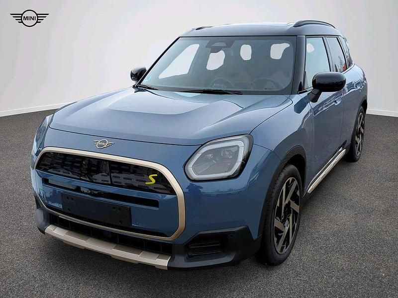 Blau Gebraucht 2024 Mini Countryman Favoured SUV | 42.370 € (Fairer Preis) - Bild 1/4