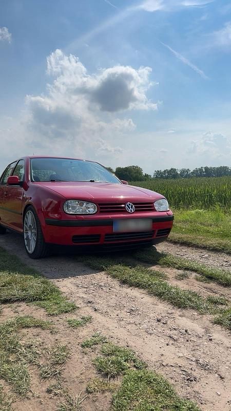 Gebraucht VW Golf IV 75 PS (55 kW) 2001 Rot Limousine