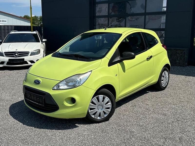 Grün Gebraucht 2009 Ford Ka Trend Kleinwagen | 3.990 € (Teuer) - Bild 1/4