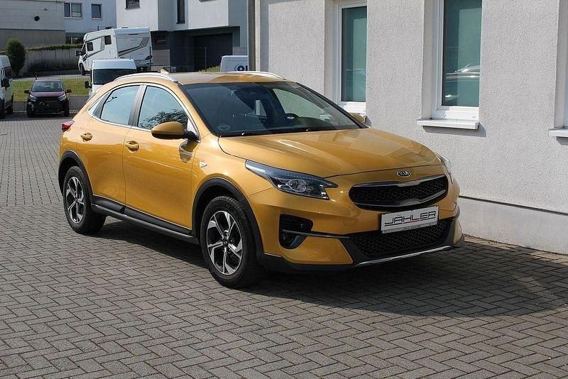 Gelb Gebraucht 2021 Kia XCeed Edition 7 SUV | 14.990 € (Fairer Preis) - Bild 1/4