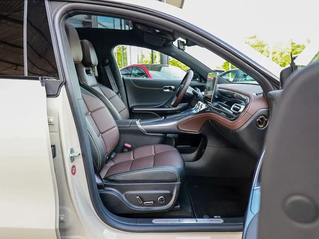 Käytetty Smart #3 Premium 200 kW (272 HP) 2024 Valkoinen Katumaasturi