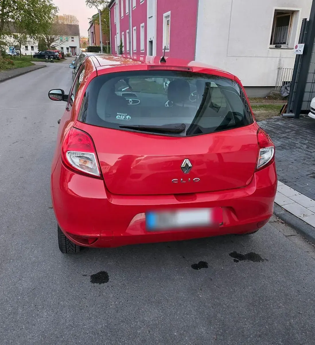 Gebraucht Renault Clio IV 75 PS (55 kW) 2012 Rot Limousine