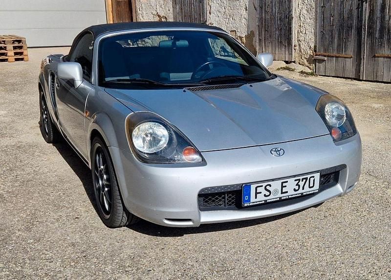 Gebraucht Toyota MR2 140 PS (102 kW) 2003 Silber Cabrio