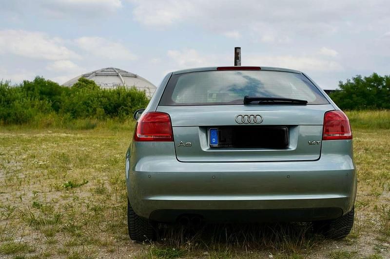 Gebraucht Audi A3 Ambiente 125 PS (91 kW) 2009 Silber Kleinwagen