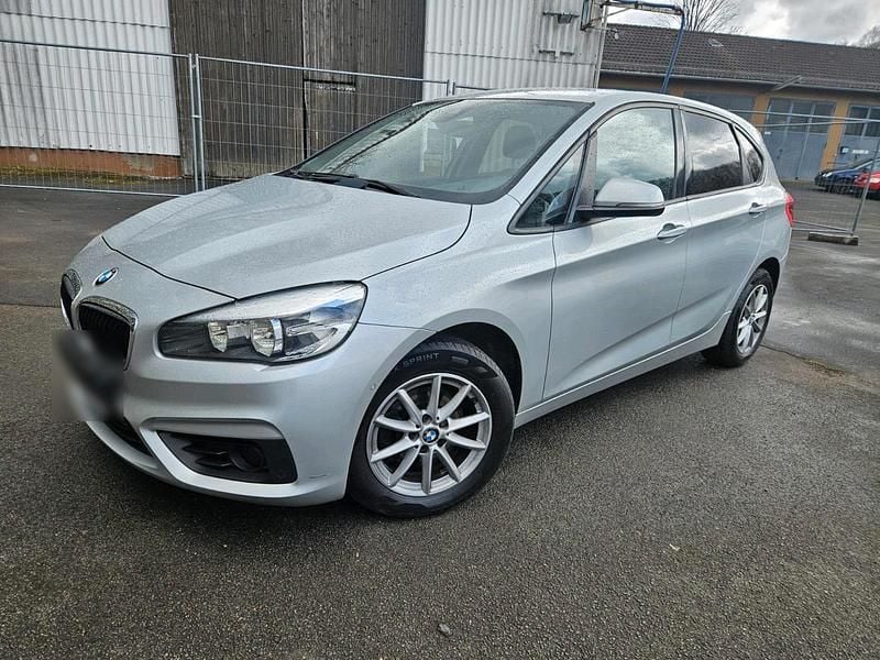 Gebraucht BMW 218 150 PS (110 kW) 2015 Grau Kombi