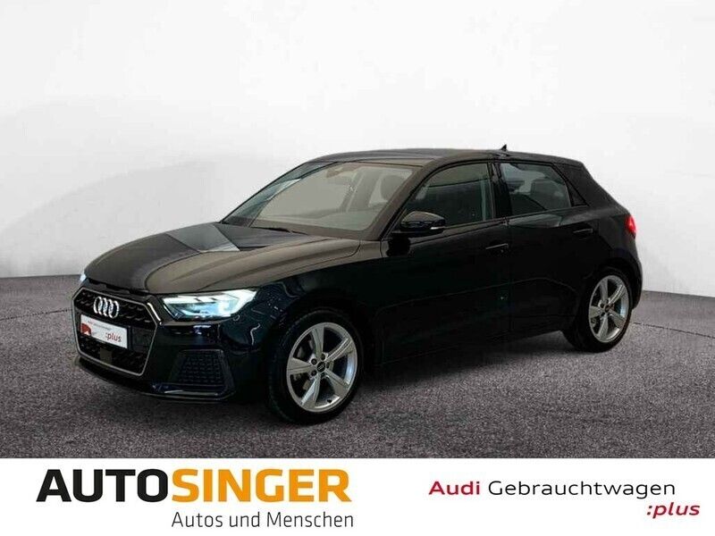 Mythosschwarz metallic Gebraucht 2022 Audi A1 Sportback Advanced Plus Kleinwagen | 23.760 € (Fairer Preis) - Bild 1/4