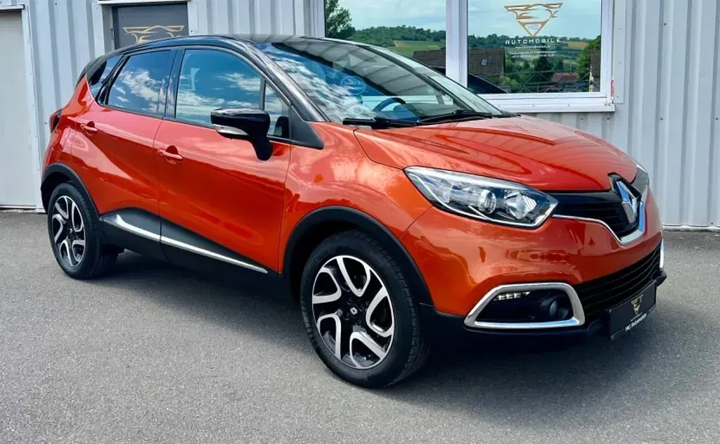 Gebraucht Renault Captur Luxe 120 PS (88 kW) 2015 Orange SUV