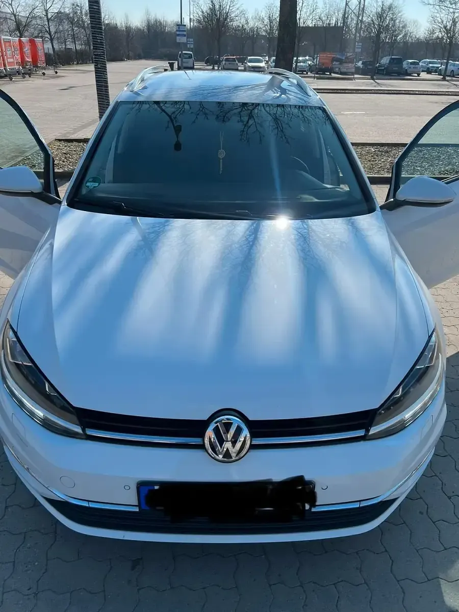 Second-hand VW Golf VII 150 CP (110 kW) 2020 Alb Break