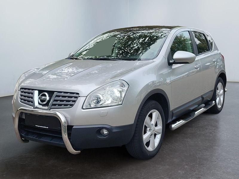 Silber Gebraucht 2009 Nissan Qashqai Tekna SUV | 5.750 € (Superpreis) - Bild 1/4