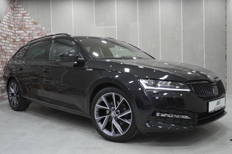 Gebraucht Skoda Superb SportLine 200 PS (147 kW) 2021 Schwarz Limousine